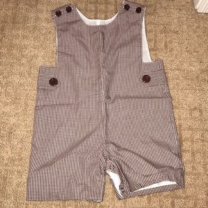 Brown and white shortall